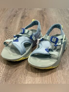 Nike Sandals Womens 6 Blue Green Oneonta Trail Hiking Outdoor Strap DJ6602-400